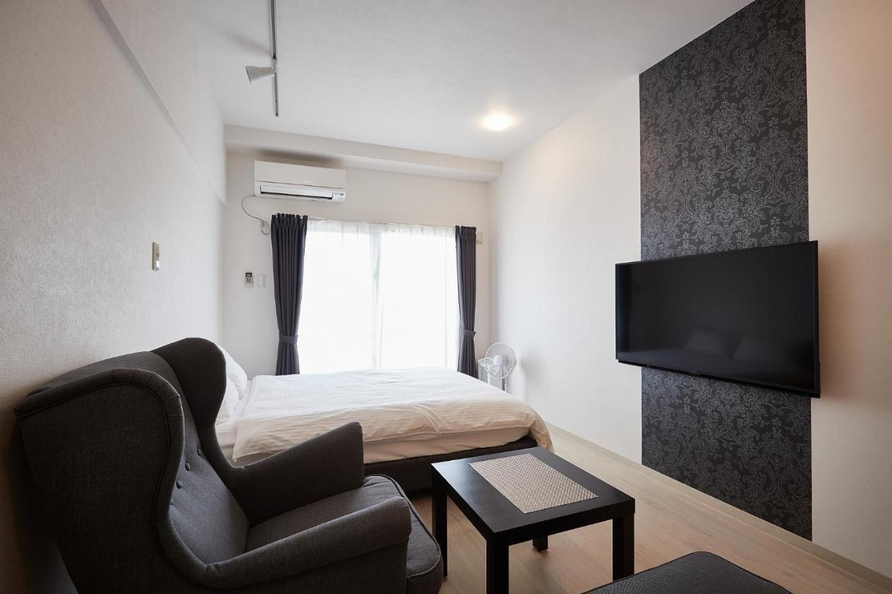 New Normal Hotel In Nago ニューノーマルホテルイン名護 Εξωτερικό φωτογραφία