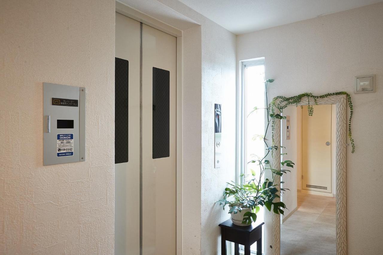 New Normal Hotel In Nago ニューノーマルホテルイン名護 Εξωτερικό φωτογραφία